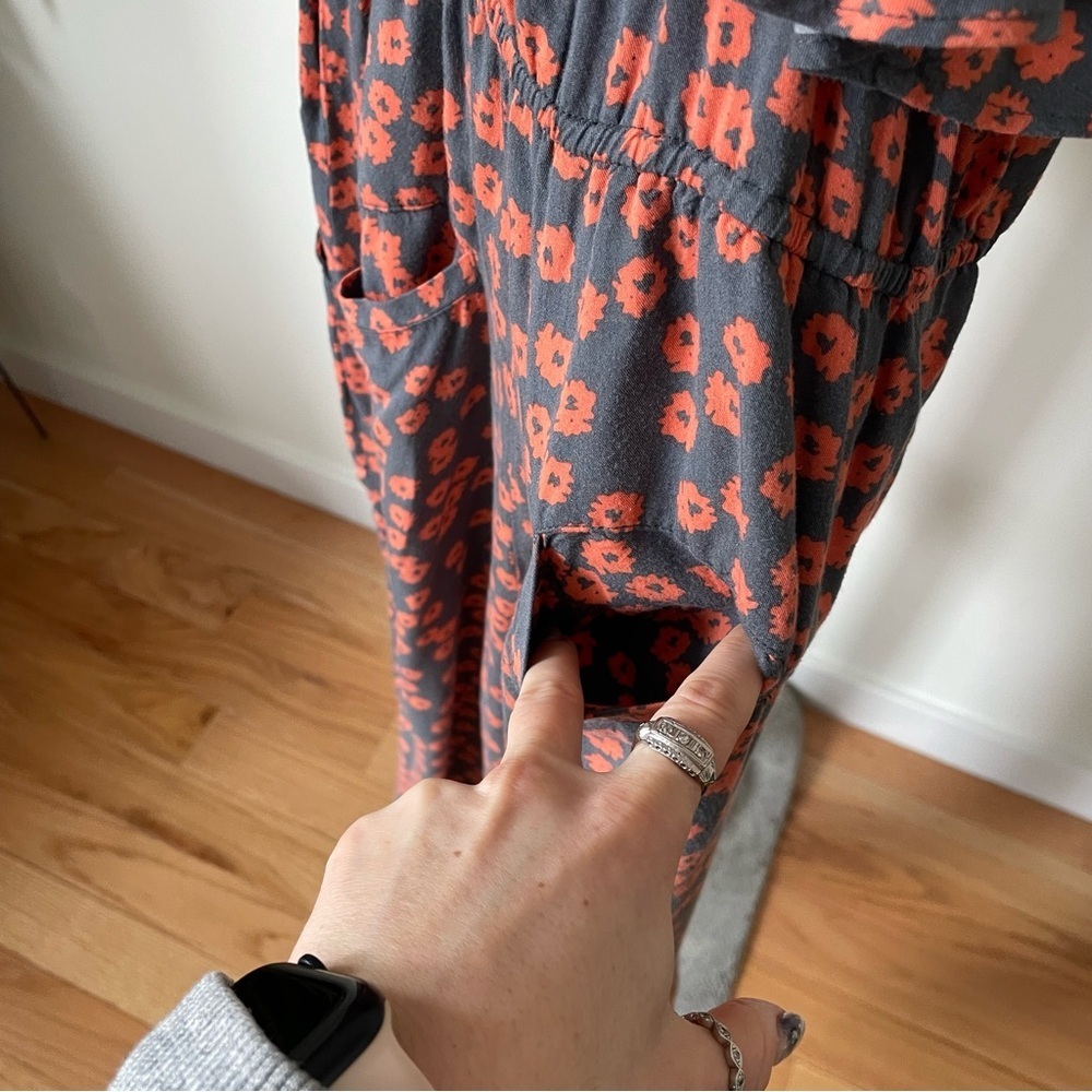 Anthropologie Lilka Curieuse Orange Gray Floral Pockets Pull On Jumpsuit Sz XSP - Picture 5 of 9